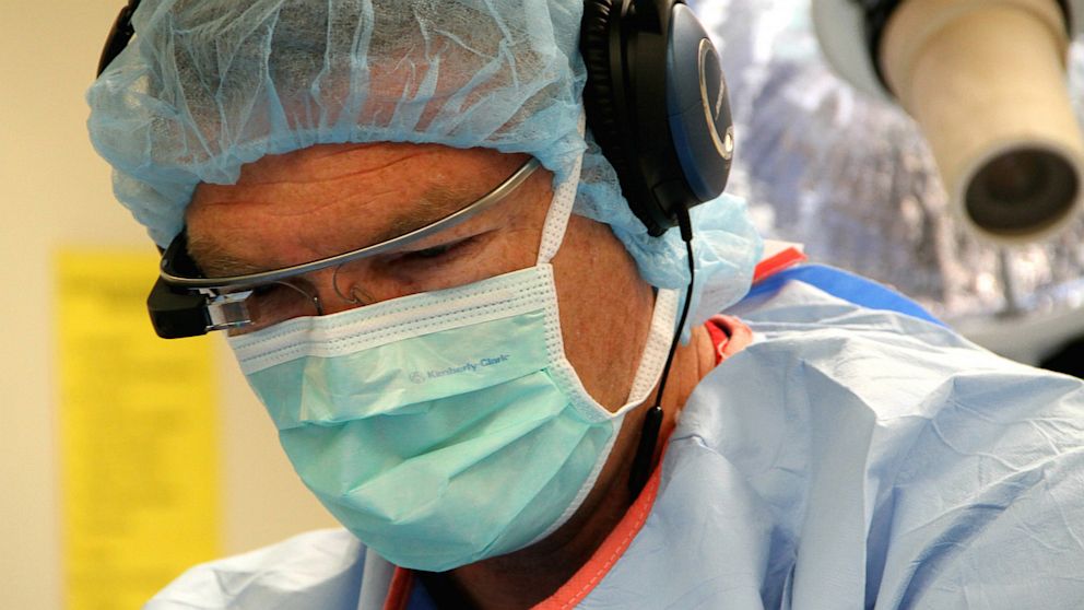 Google Glass software provides visual feedback in surgery