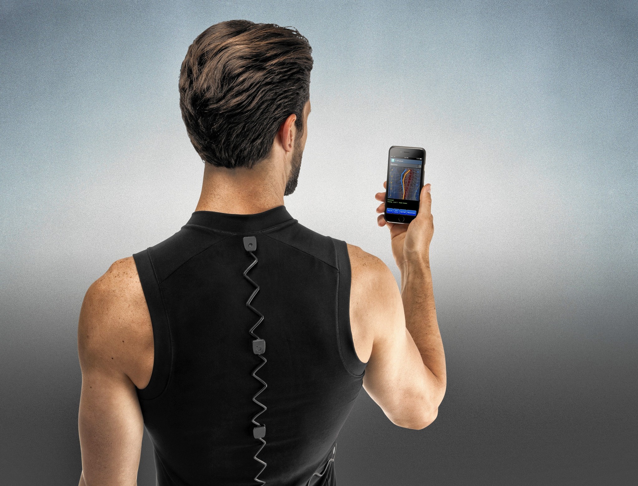 Smart shirt monitors posture, sends correcting alerts