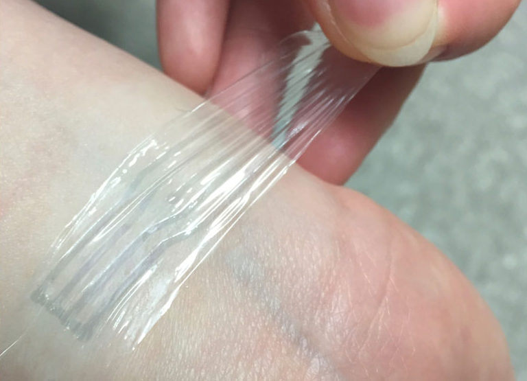 Soft, flexible “skin-like” electrodes could improve brain interfaces