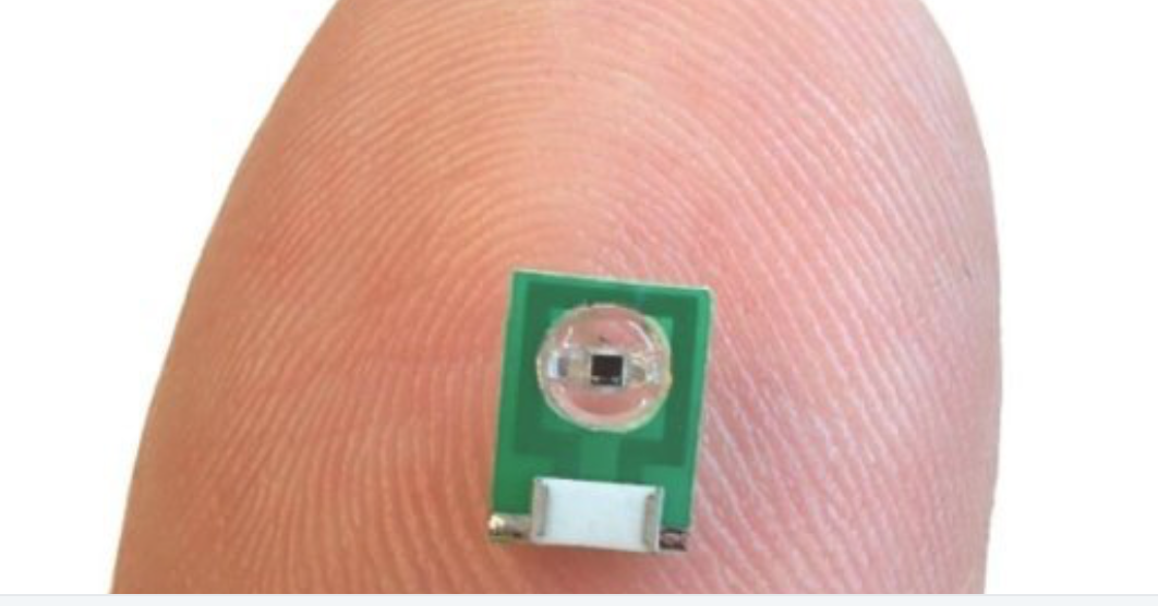 Minimally invasive sensor detects electrical activity, optical signals in brain for MRI